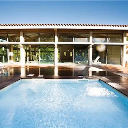 Apartment Relaxing Chateau Laval - Comfort Mobile - 3 - 4 Persons *