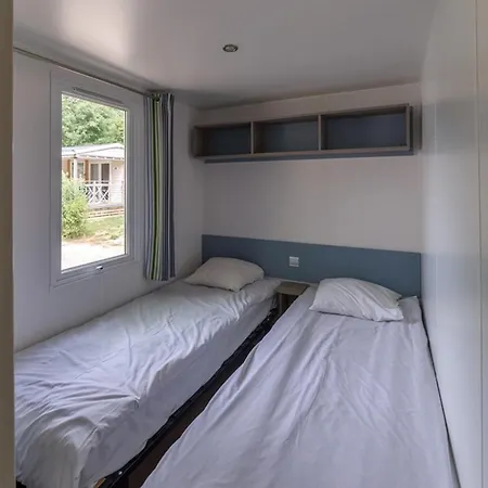 Relaxing Chateau Laval - Comfort Mobile - 3 - 4 Persons