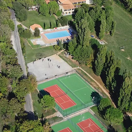 Relaxing Chateau Laval - Comfort Mobile - 3 - 4 Persons