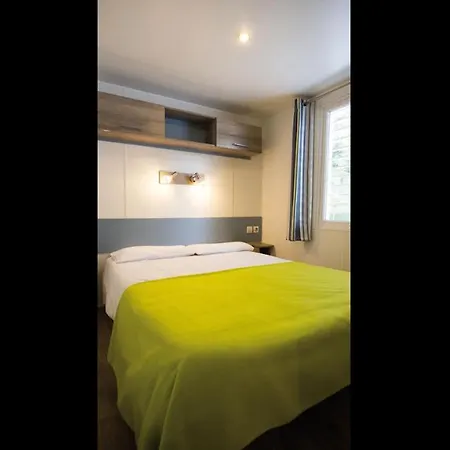 Relaxing Chateau Laval - Comfort Mobile - 3 - 4 Persons * Greoux-les-Bains